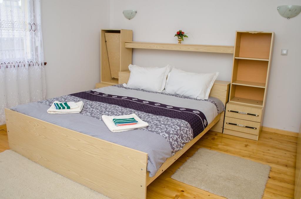 Guest House Joji 사파레바바냐 객실 사진