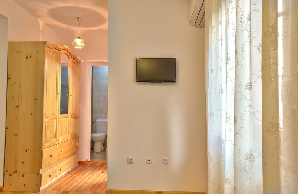 Guest House Joji 사파레바바냐 객실 사진